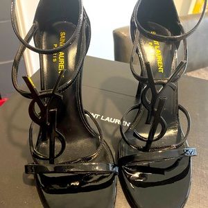 YSL Cassandra leather sandal size 38.